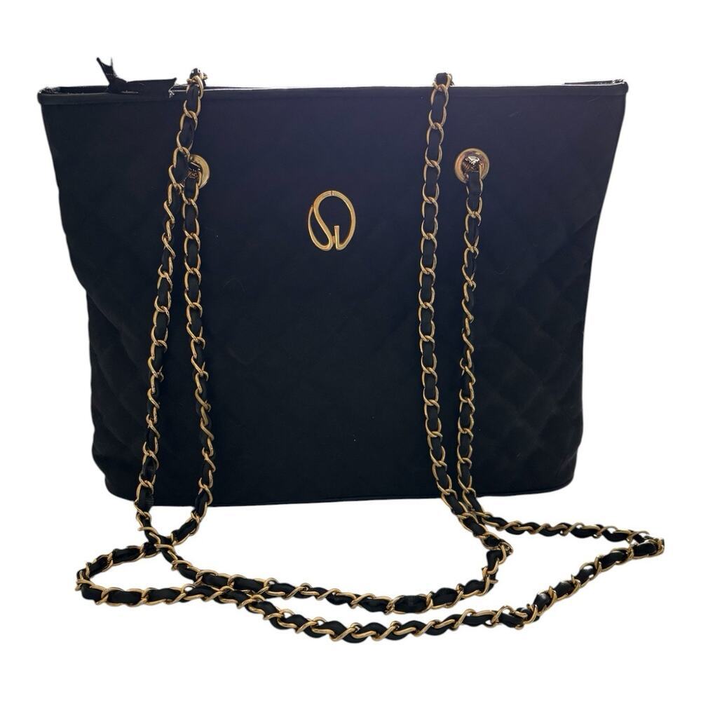 ST JOHN Quilted Medium Shopper Tote Bag Black &Gold Chain Leather Straps Vintage
